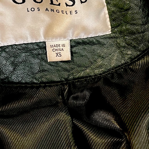 Woman’s GUESS Jacket - Picture 4 of 5